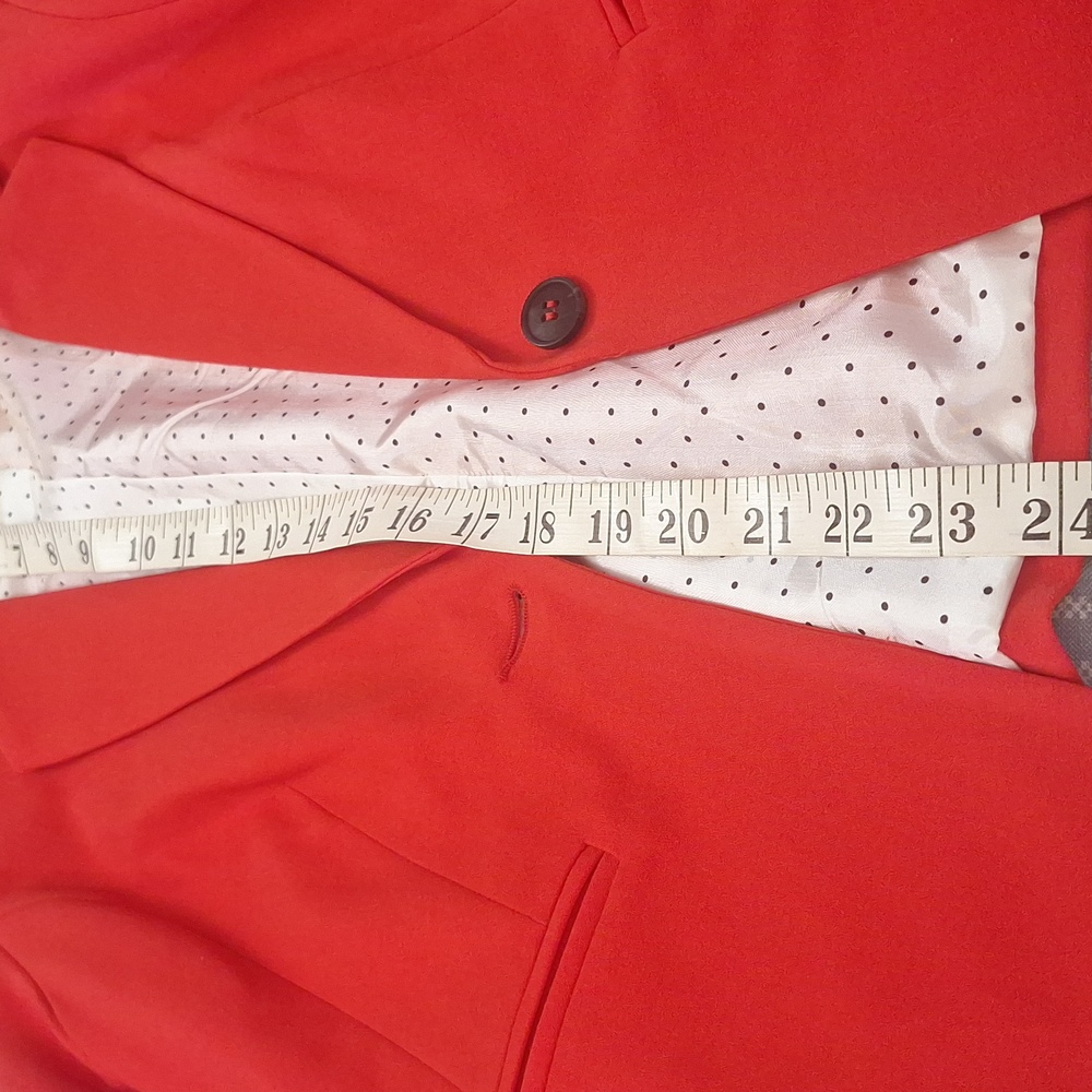 Red Blazer - Picture 5 of 8